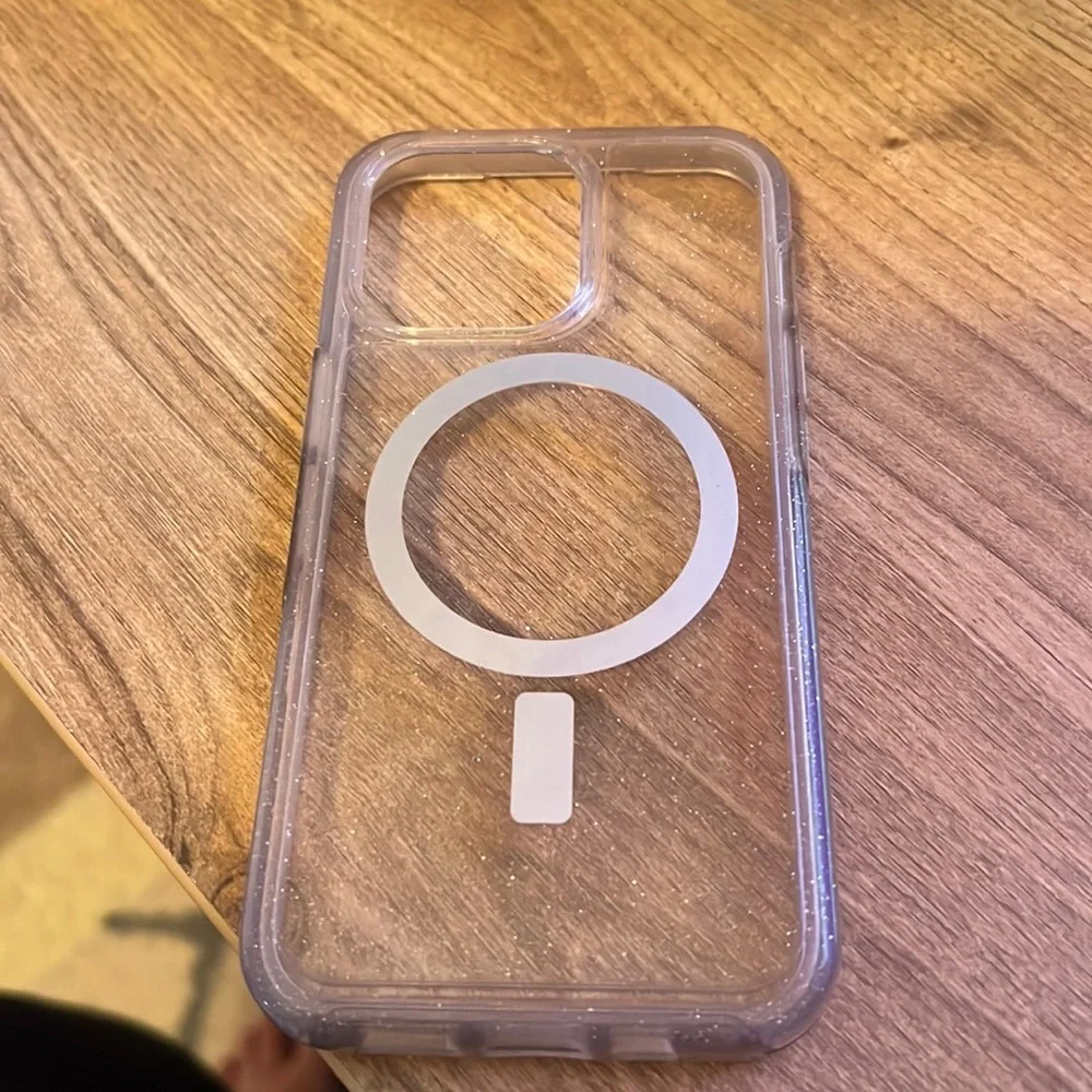 iPhone 13 Pro Otterbox with mag safe charging ring.